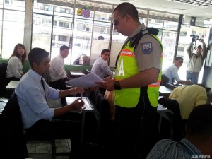 10-745-aspirantes-a-policias-rindieron-pruebas-de-ingreso-20120610084020-c1ad4bb79ca0b5cb65735528e87aaf61