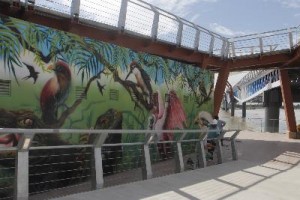 Puente en la rio Guayas