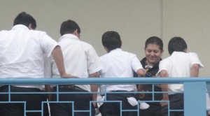 accion-policial-colegio