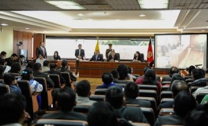 cnj-quito-tribunal-acusados-30s