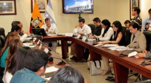 correa-conversatorio-con-medios