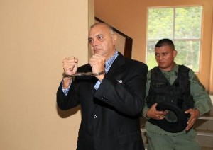 SUPREMO PANAMEÃO FALLARÃ EN TRES DÃAS SOBRE EXTRADICIÃN DE LARA YEPES