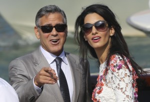 george-clooney-amal-alamuddin-venice-venezia-paseo-walk