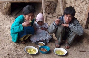 world-bank-banco-mundial-pobreza-poverty-ecuador