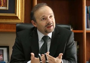 Ministro-produccion-richard_espinosa