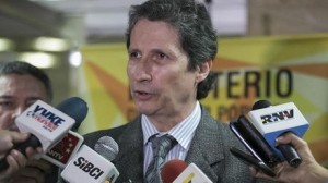 Carlos-Rosales-Asociacion-Venezolana-Clinicas_NACIMA20150206_0192_6