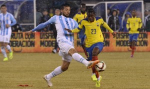 Argentina venció 2-1 al equipo de la TRI en el estadio Metlife de Nueva Jersey. (Fuente: EFE).