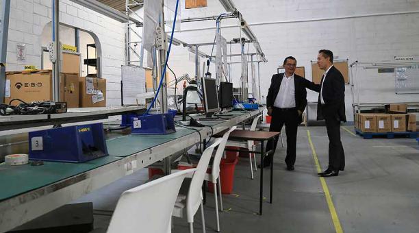 celulares ensablaje-ecuadortimes