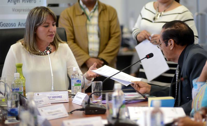 COMISION TRABAJADORES-ECUADORTIMES