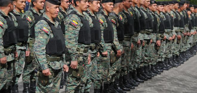 MILITARES_ECUADORTIMES