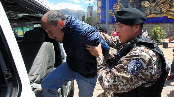 alex bravo_ecuadortimes