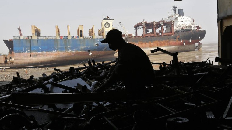 caida -ecuadortimes-