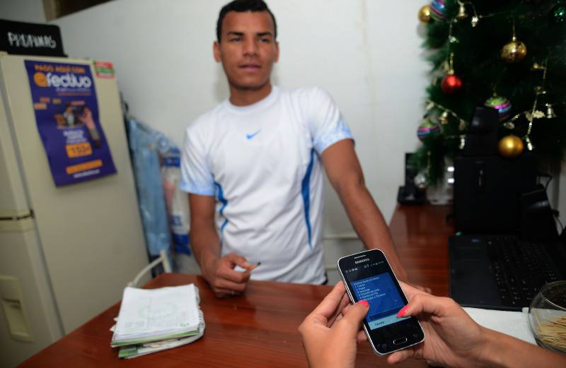 dinero-electronico-ecuadortimes