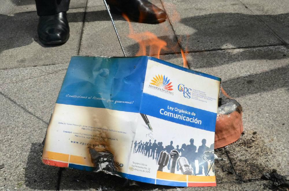 ley-de-comunicacion-ecuadortimes