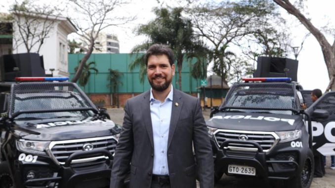 ecuador-times-ecuador-news-topic-marks-distance-with-the-social-christian-party-psc