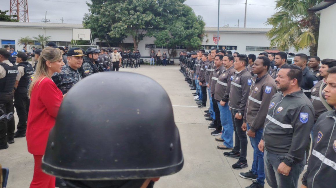 ecuador-times-ecuador-news-reinforcements-have-arrived-manta-is-armored-by-police-and-military