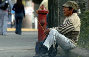 Unemployment in Latin America decreases