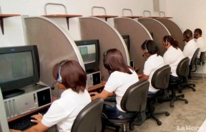 denuncian-sobreprecio-en-callcenter-del-iess--20101126091230-f4ae8316e178445c47503bb2187905ee